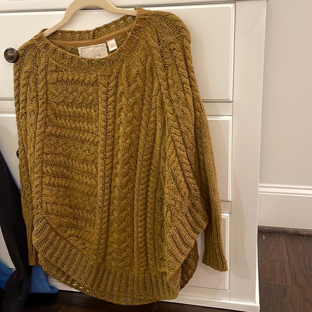 Anthropologie cable knit sweater
